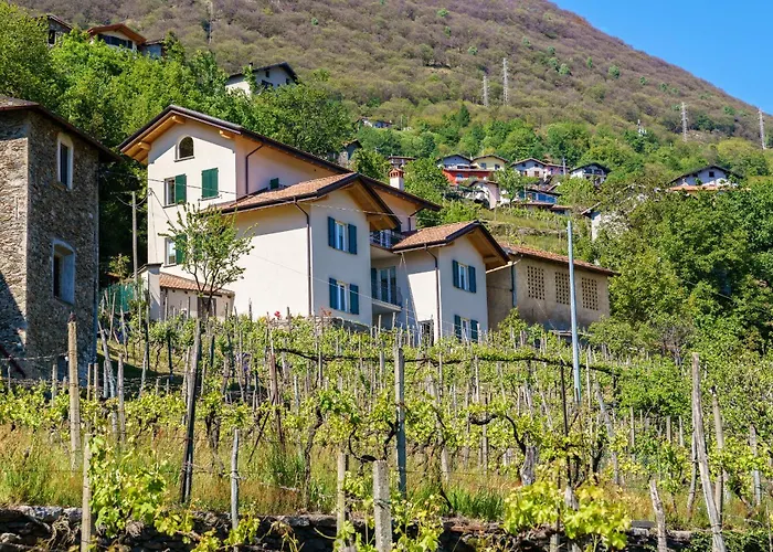 Semesterbostad Casa Nonna Nina Vercana